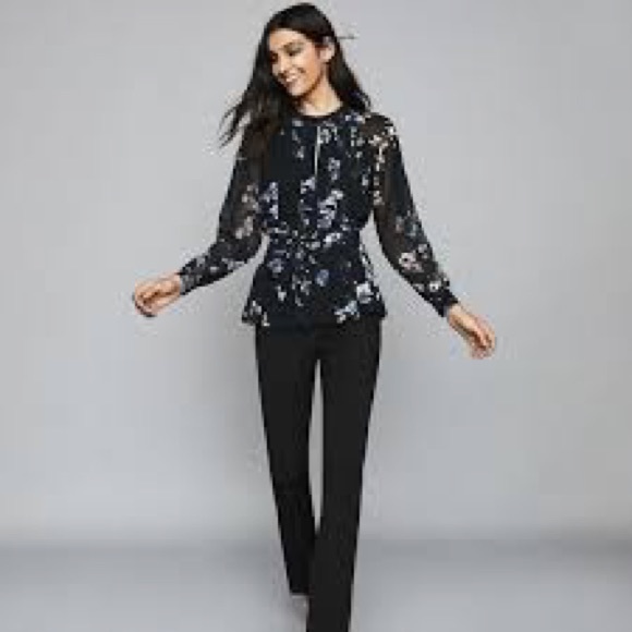 Reiss floral pleat blouse - Picture 2 of 11